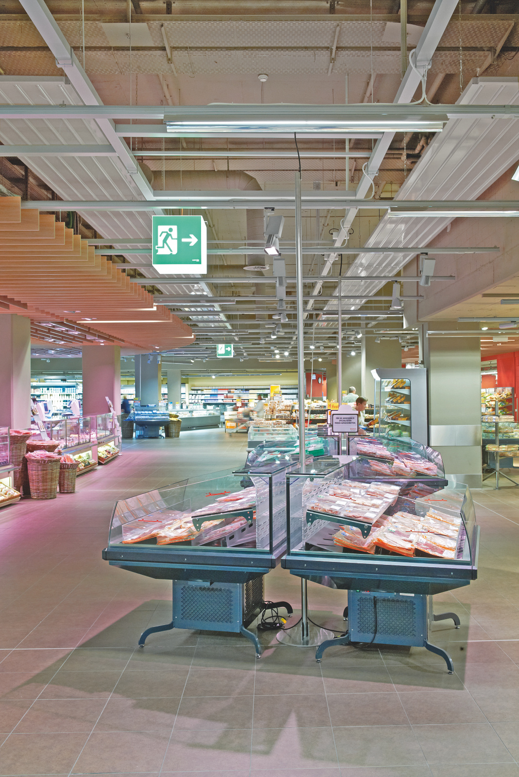 Migros, Trivoli, Shopping and experience center, Supermarket chain, Switzerland, Reference, Cover